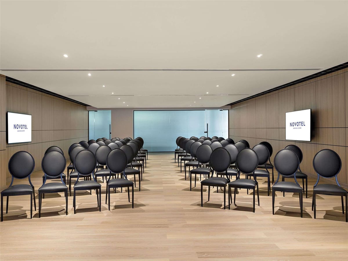 Novotel Abu Dhabi Al Bustan — 5