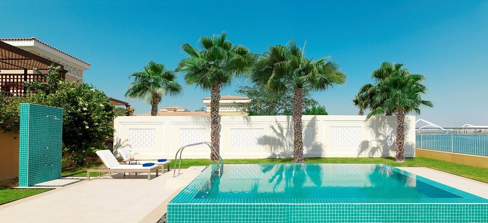 The Ritz-Carlton Abu Dhabi, Grand Canal — 2